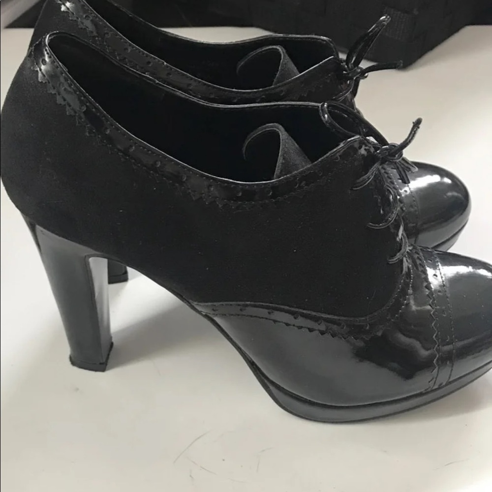 Tahari Heels Suede and Patent Leather